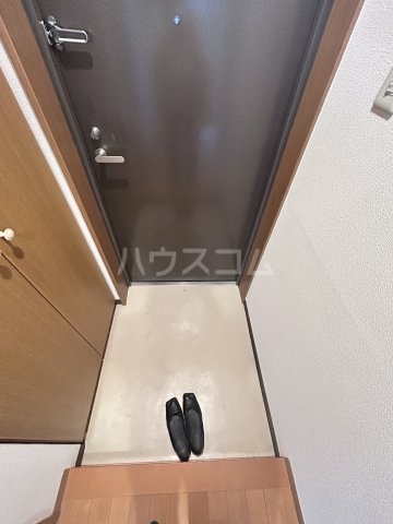 13/30 玄関