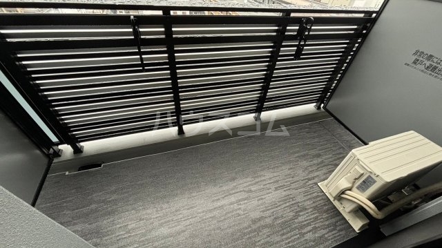 19/30 バルコニー