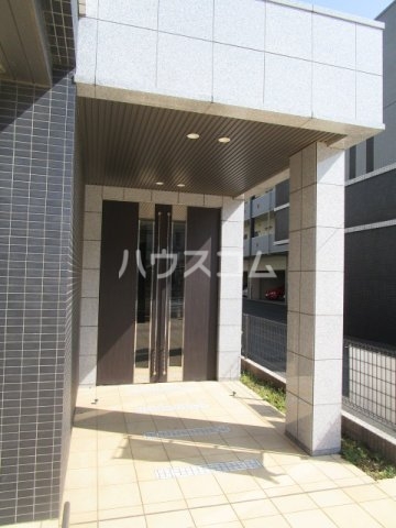 22/29 エントランス