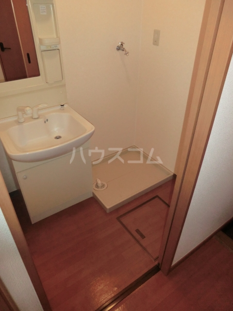 18/28 洗面