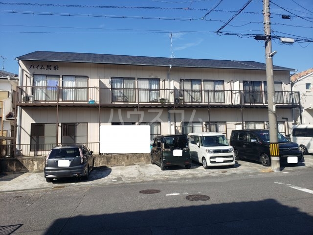 20/29 駐車場