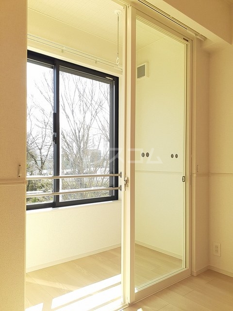 14/22 バルコニー