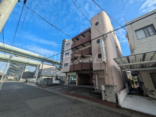 2/8 外観