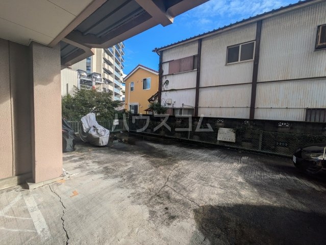4/8 駐車場