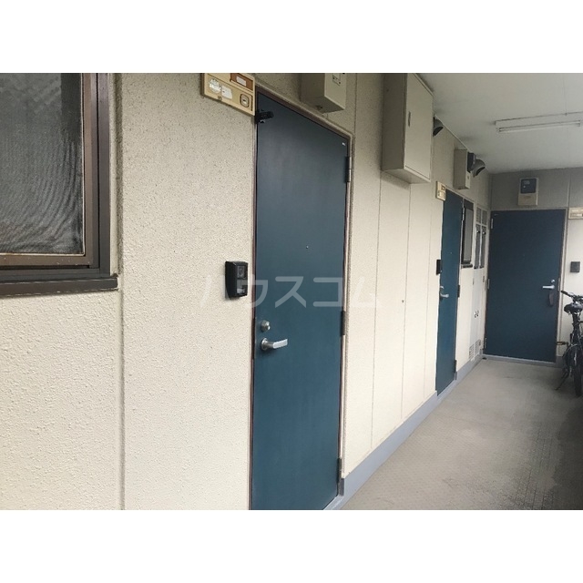 3/5 エントランス