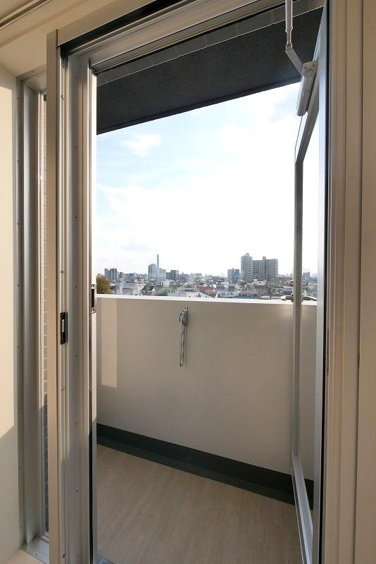 15/22 バルコニー