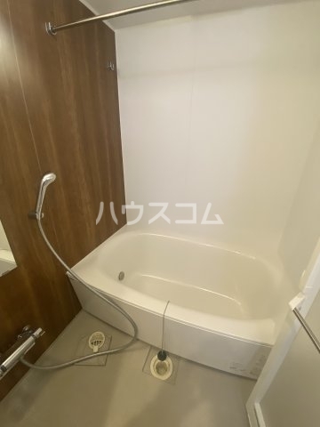 14/28 浴室