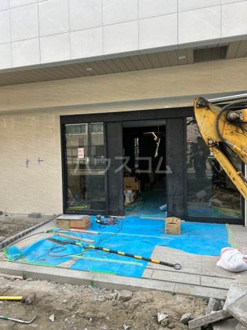 15/19 エントランス