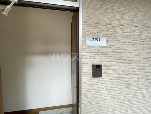 6/18 玄関