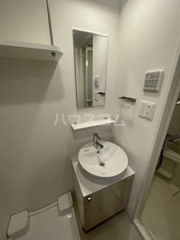 15/30 洗面