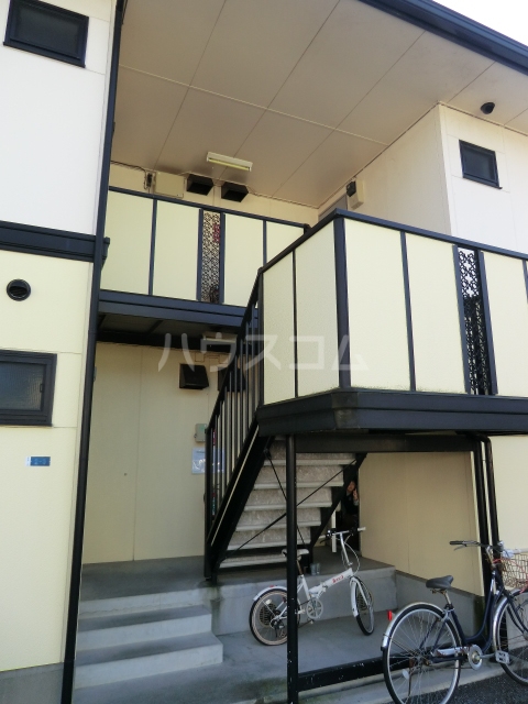 21/24 エントランス