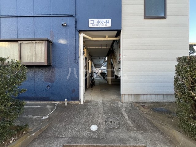 24/26 エントランス