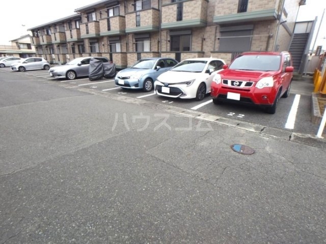 2/8 駐車場