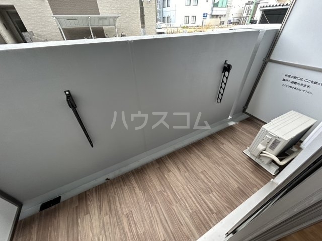 17/28 バルコニー