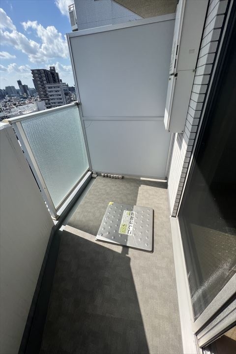 21/30 バルコニー