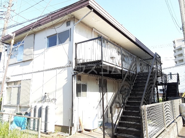 16/18 エントランス