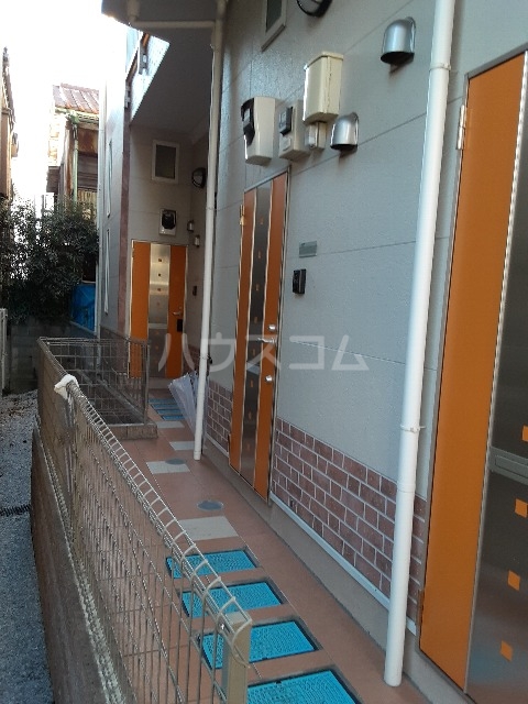 29/30 エントランス