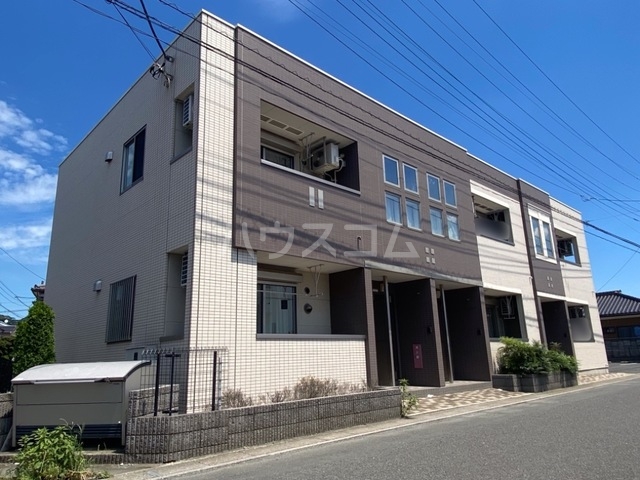 20/29 エントランス