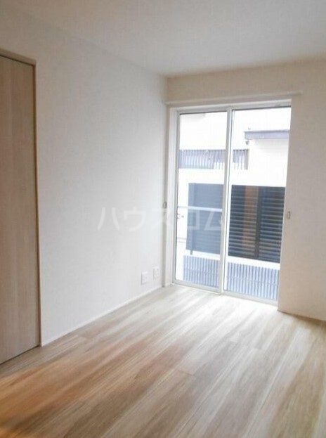 18/25 バルコニー