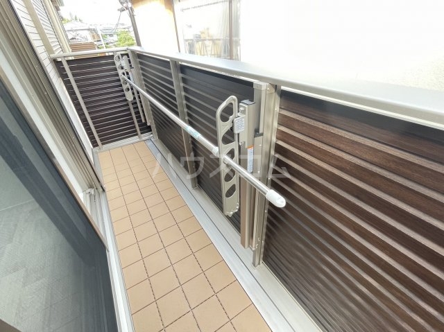 14/27 バルコニー