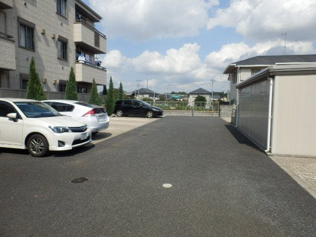 3/4 駐車場