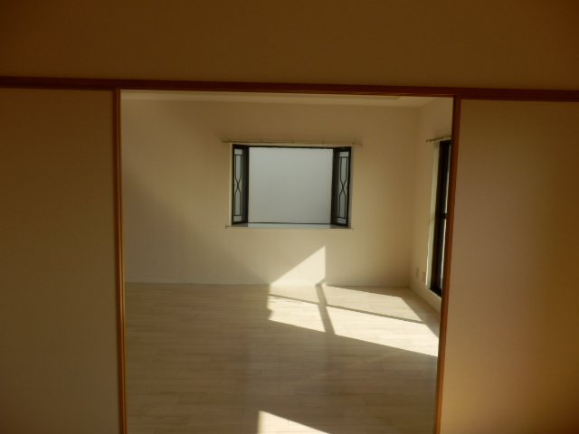 19/27 エントランス