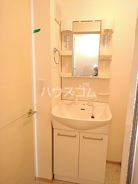 14/25 洗面