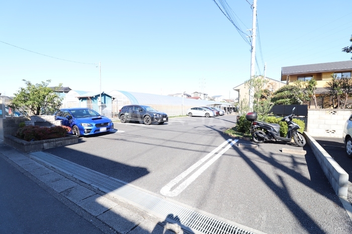 19/27 駐車場