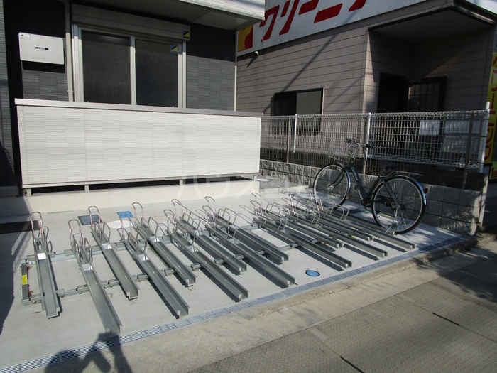 16/26 エントランス