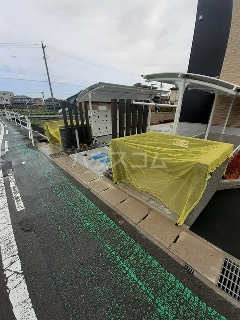 22/30 駐車場