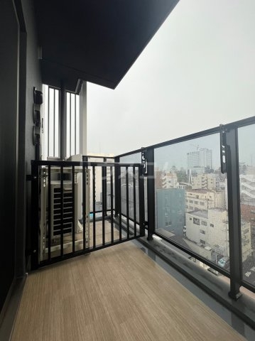 20/30 バルコニー