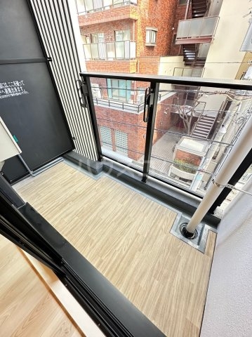 16/30 バルコニー