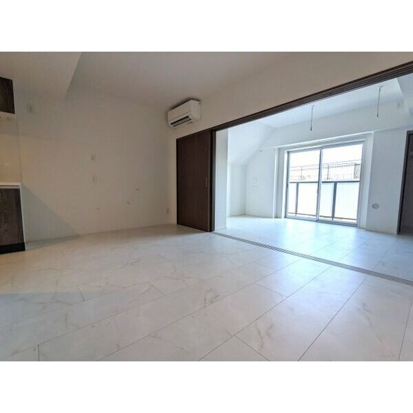 3/22 リビング/ダイニング