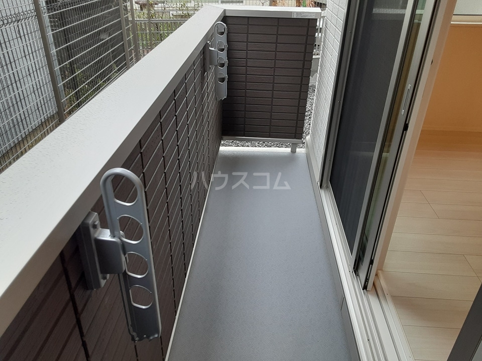 20/30 バルコニー
