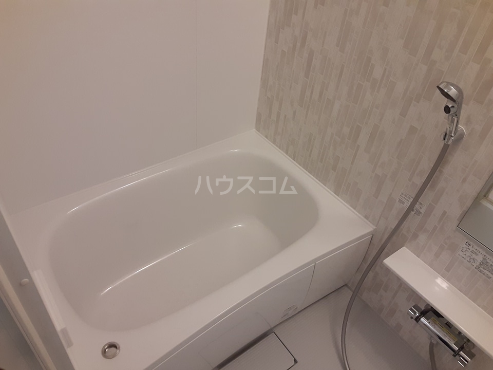 15/30 浴室