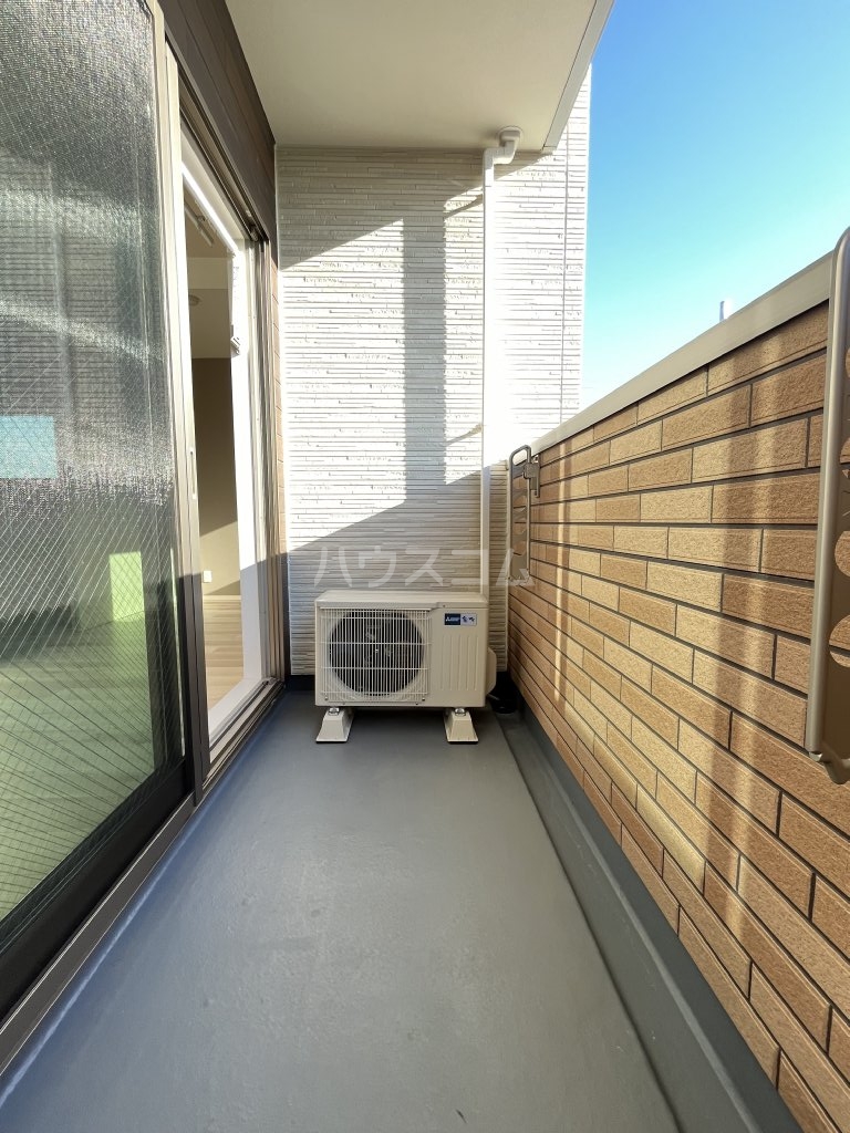 20/30 バルコニー