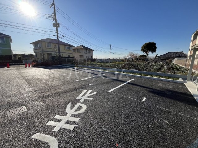 3/4 駐車場
