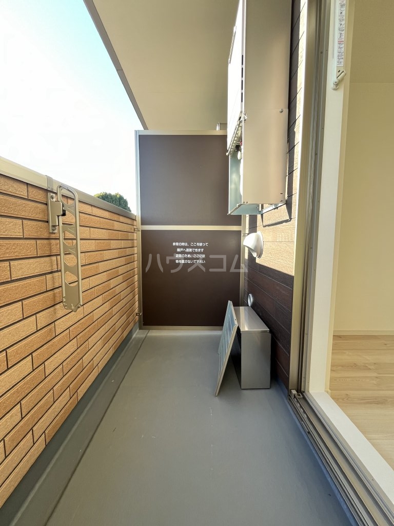 19/30 バルコニー