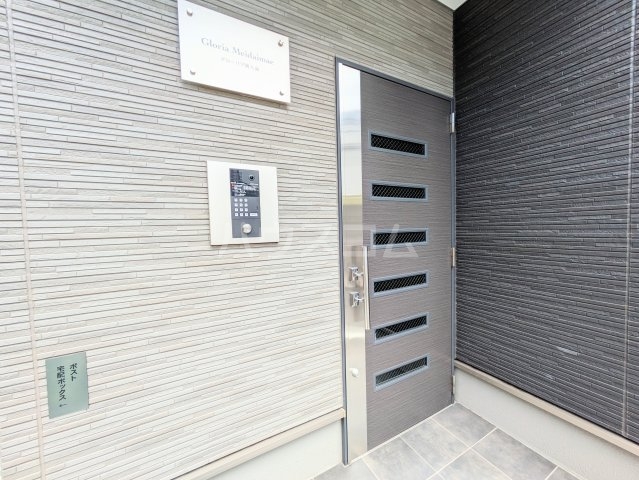 4/5 エントランス