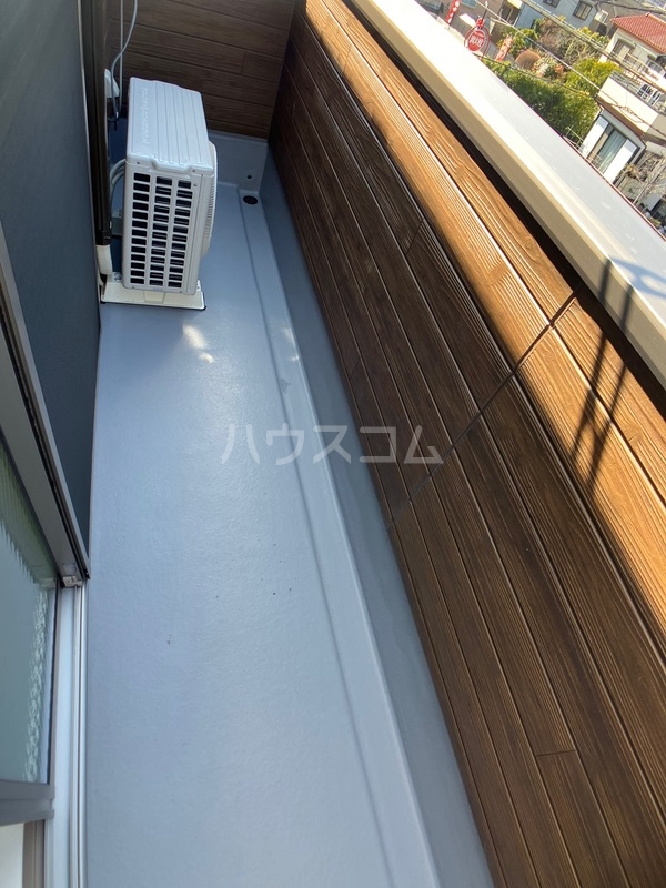13/23 バルコニー