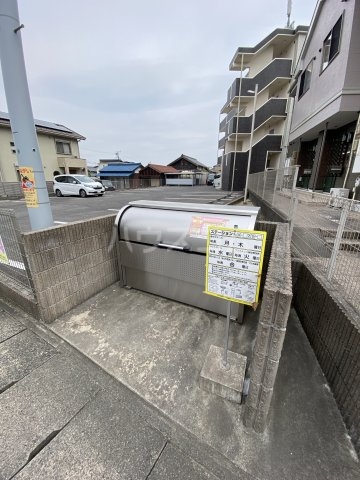 22/23 駐車場