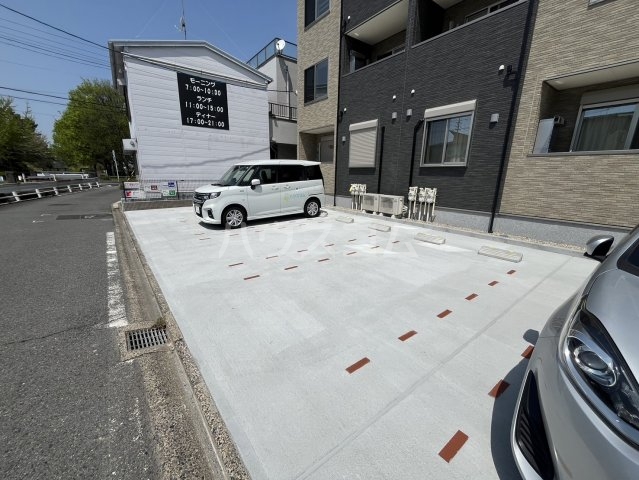 22/30 駐車場