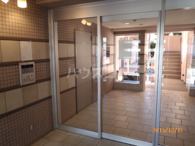 2/8 エントランス