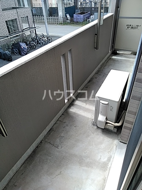 16/28 バルコニー