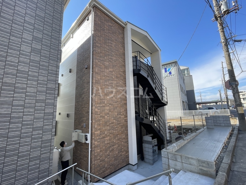 15/24 エントランス