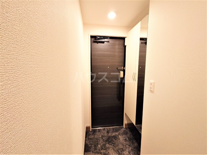 14/30 玄関