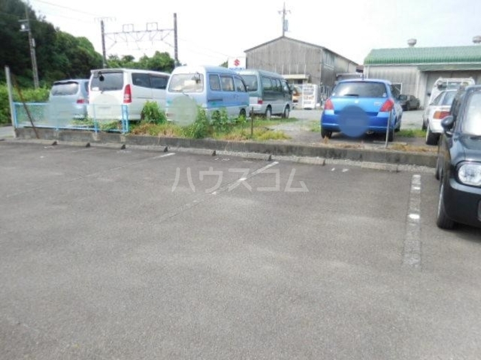 3/4 駐車場