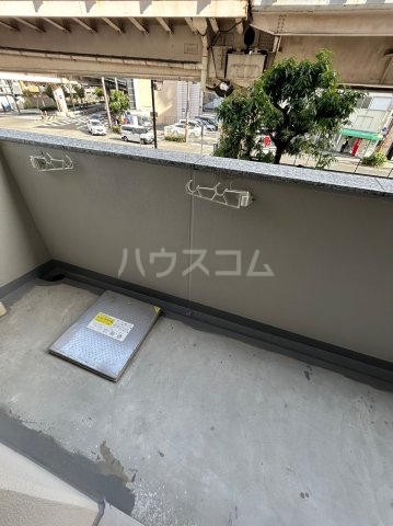 13/20 バルコニー