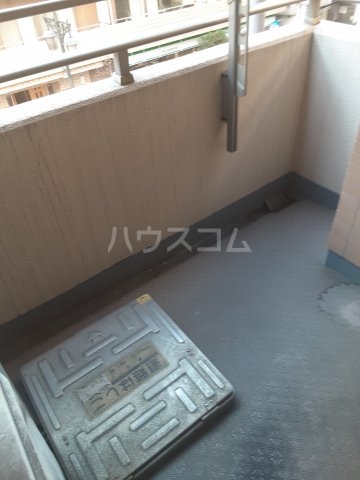 20/30 バルコニー