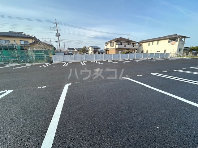 23/25 駐車場
